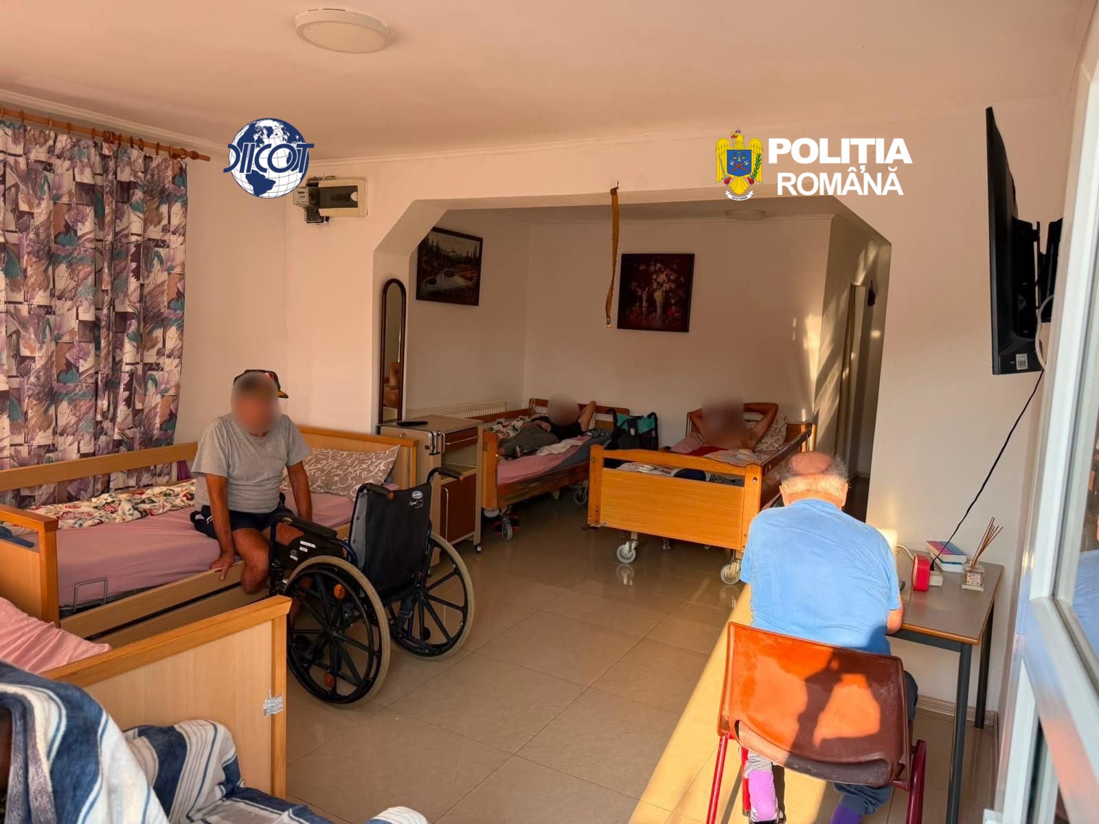 FOTO & VIDEO | Cum arată azilul din Bihor la care a descins DIICOT / Reprezentant DSU: 50 de pacienți duși la spitale. 350 de persoane abandonate de familii și pentru care nu s-au găsit locuri în instituții de stat au ajuns aici. Se caută locuri în care să fie relocate