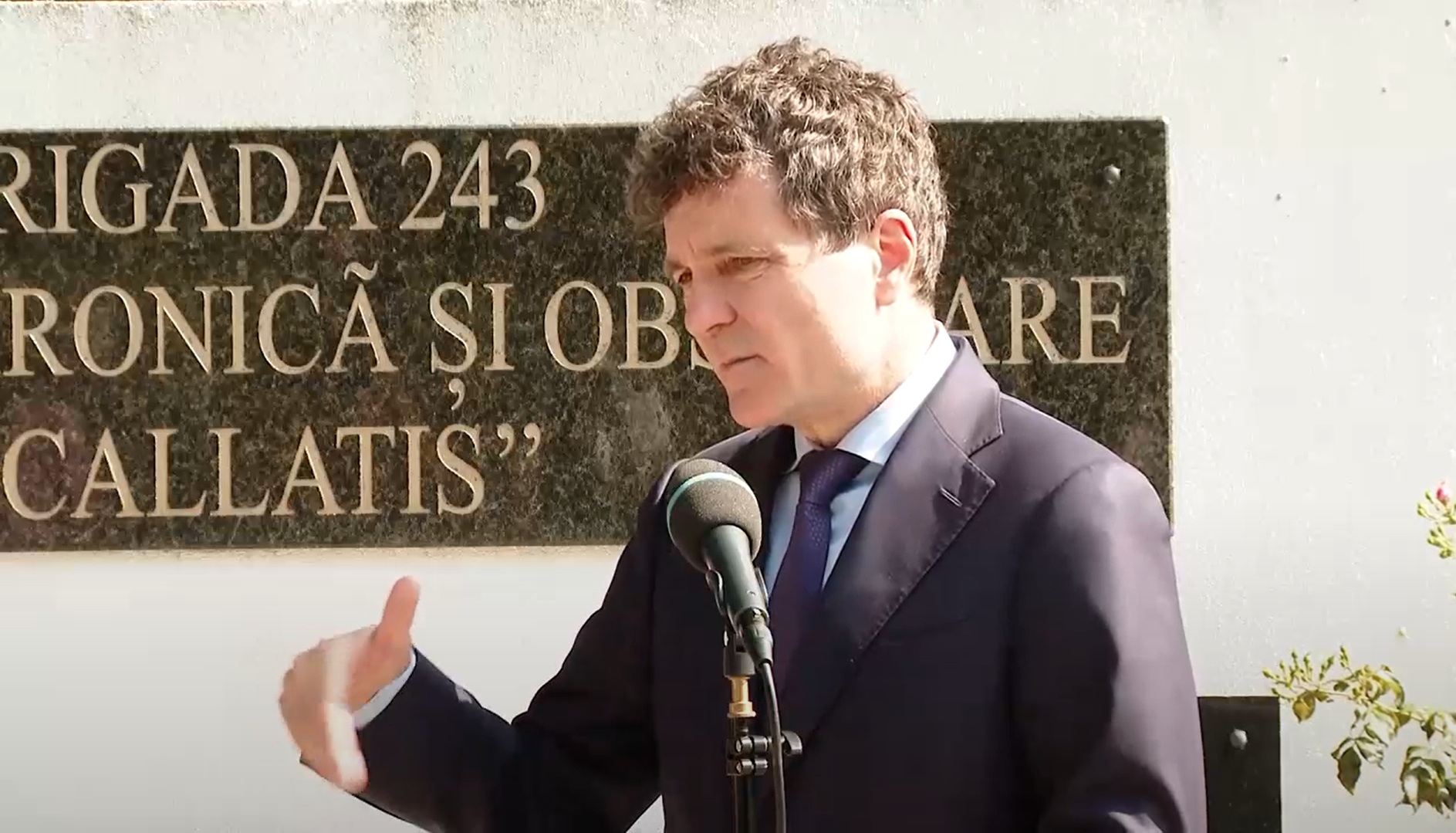 Nicușor Dan, la Constanța: Vom afla cum au ajuns dronele în Port în 7-10 zile / Nava pe care o urmăreau nu era din flota fantomă a Rusiei / Protocolul a fost respectat / De ce nu am identificat dronele la timp: Suntem în proces de adaptare la o tehnologie nouă