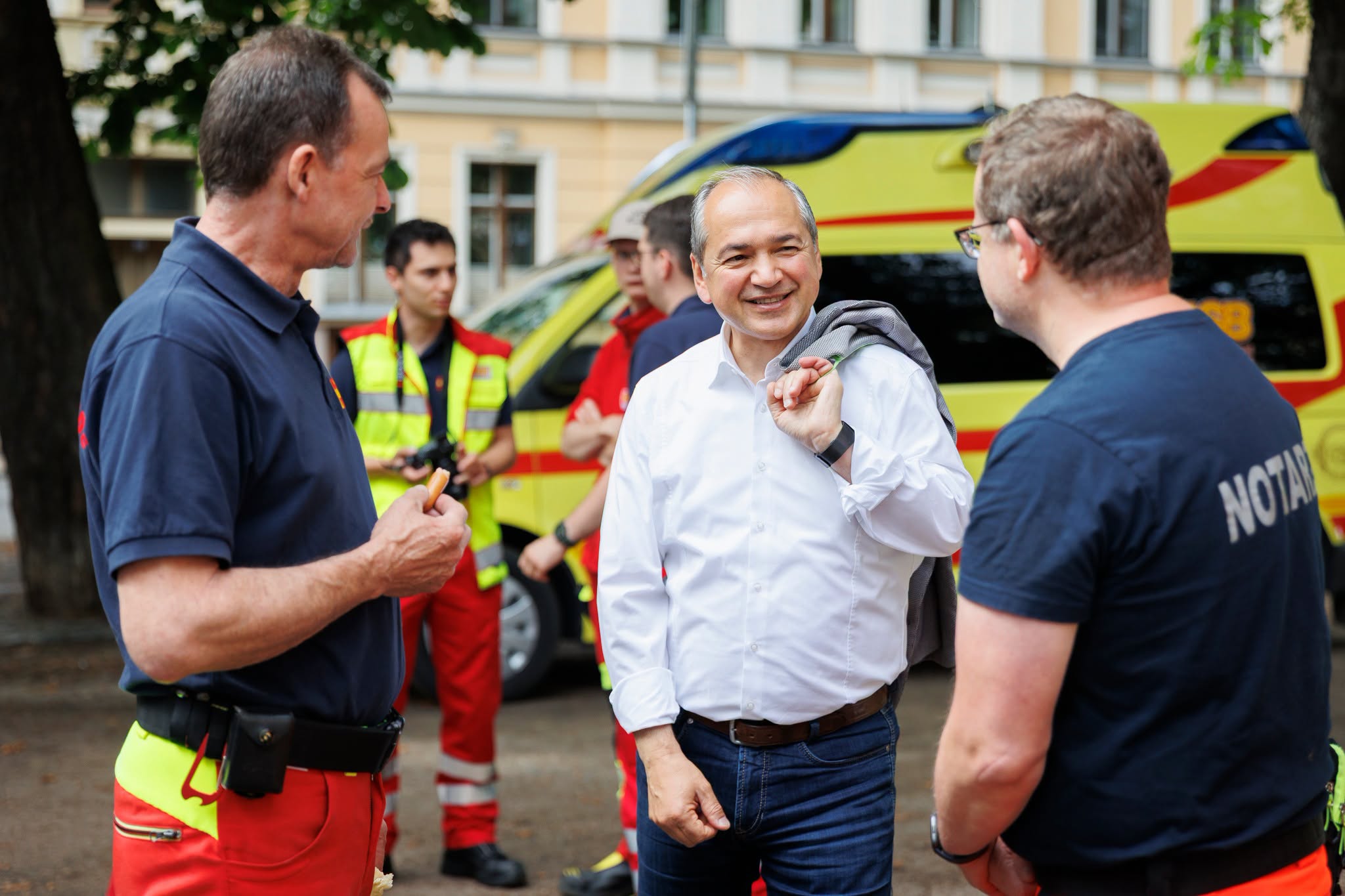 INTERVIU | Octavian Ursu, primarul român care a învins de două ori extrema dreaptă în Germania: „Europa de azi face astfel de povești posibile”