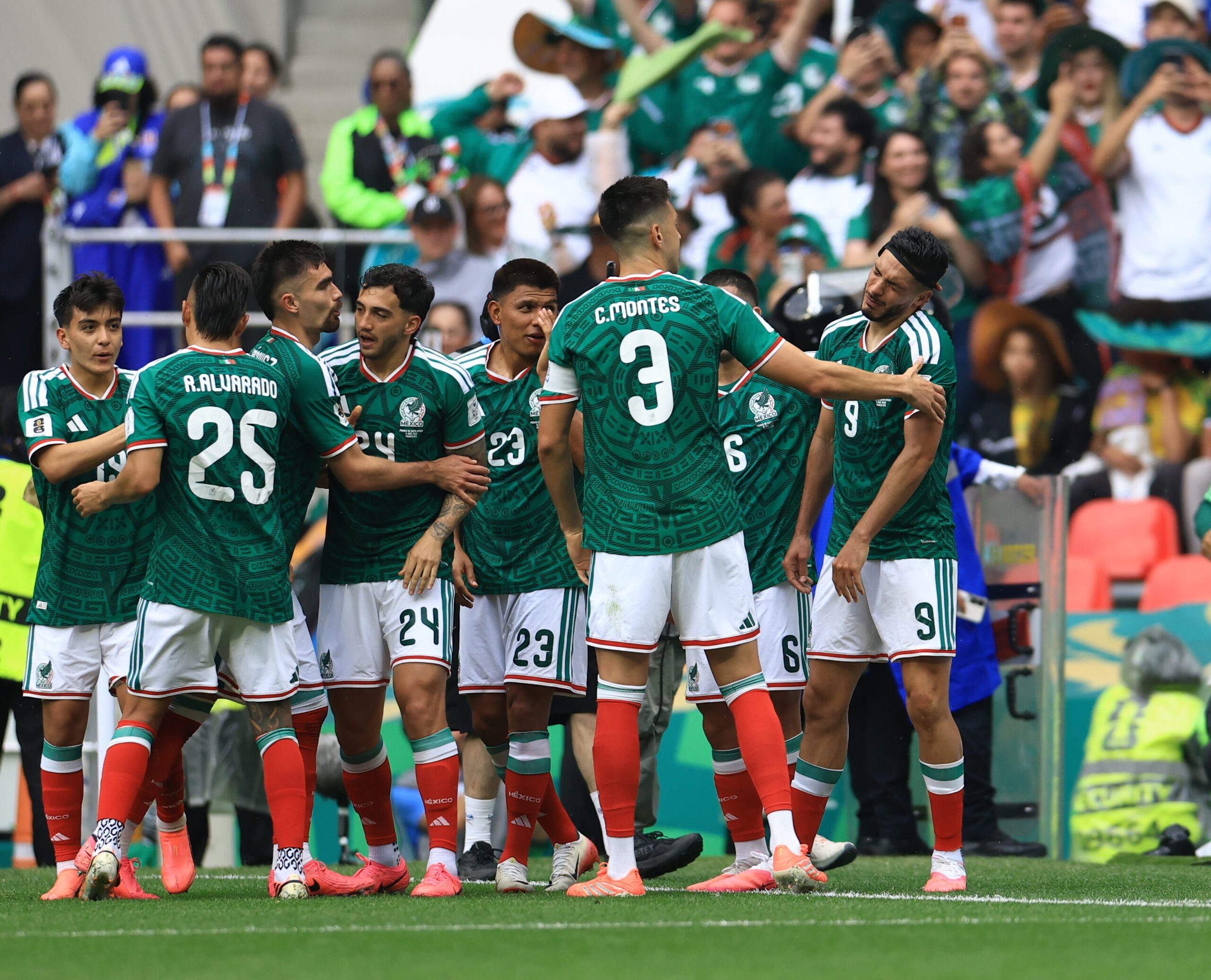 Două goluri și trei eliminări în meciul de deschidere al Cupei Mondiale 2026: Mexic – Africa de Sud, scor 2-0