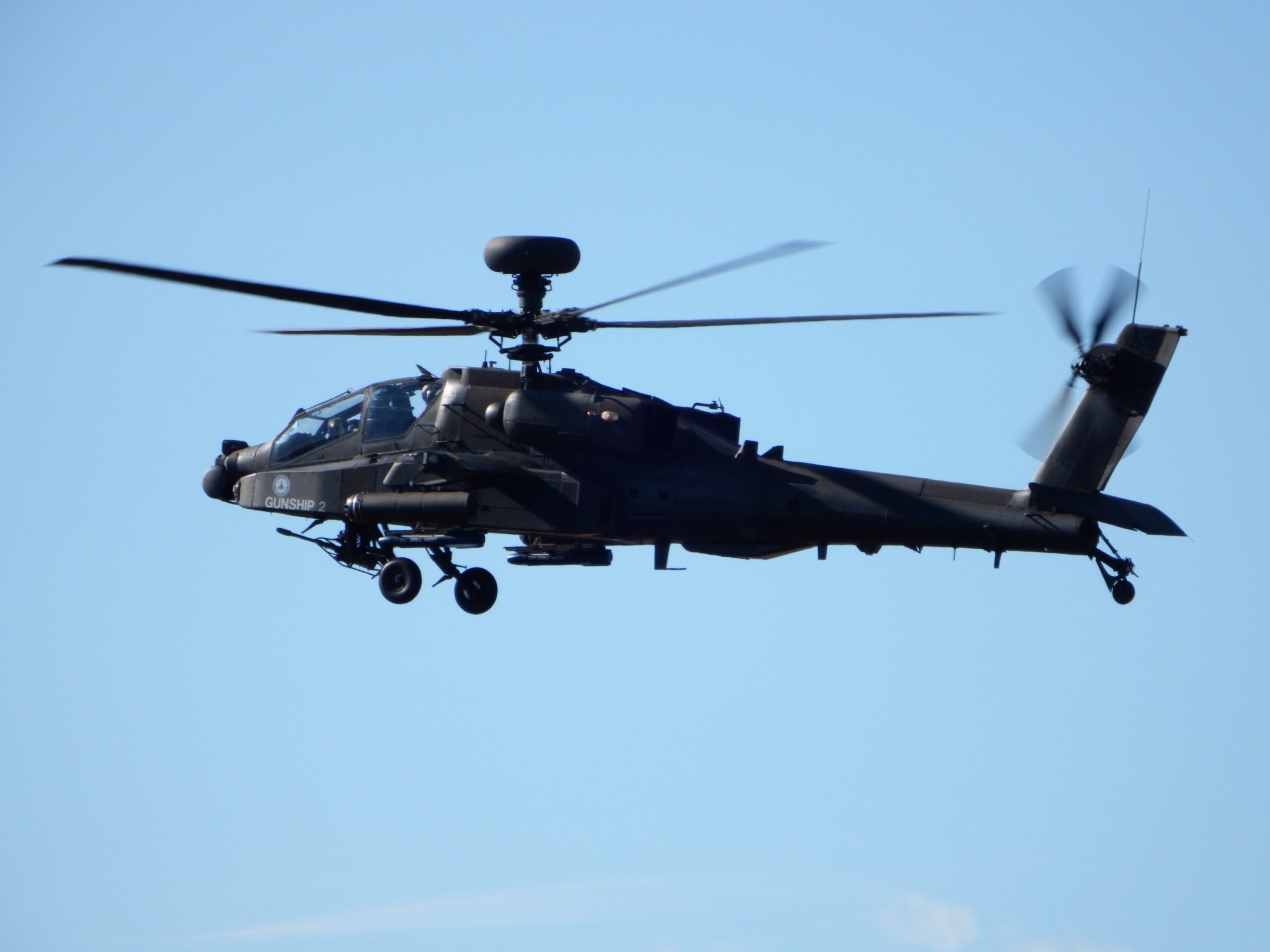 Un elicopter Apache al armatei SUA s-a prăbușit în apropierea Strâmtorii Ormuz / Cei doi membri ai echipajului au fost salvați