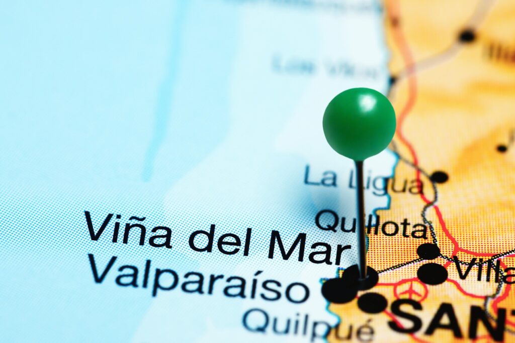 Șase persoane au murit și alte șapte au fost rănite după ce un șofer a intrat în mulțime în timpul unui târg la Vina del Mar în Chile