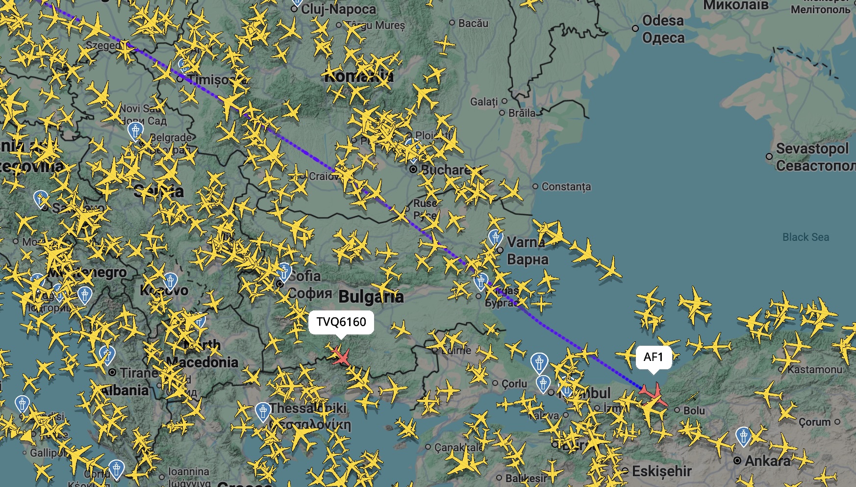 Air Force One deasupra României: Donald Trump zboară spre Ankara / Ironia BoardingPass la adresa Olguței Vasilescu: „A ales să zboare peste Slatina, în detrimentul Craiovei”