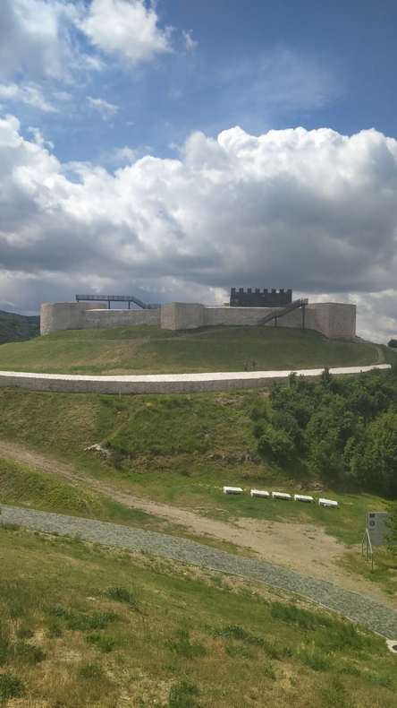 Cetatea Ladislau Coronini