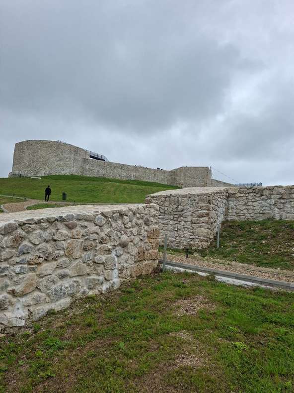 Cetatea Ladislau Coronini