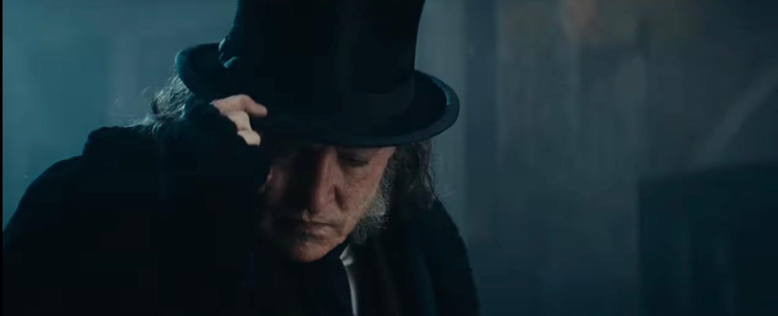 Johnny Deep revine pe marile ecrane în filmul “Ebenezer”