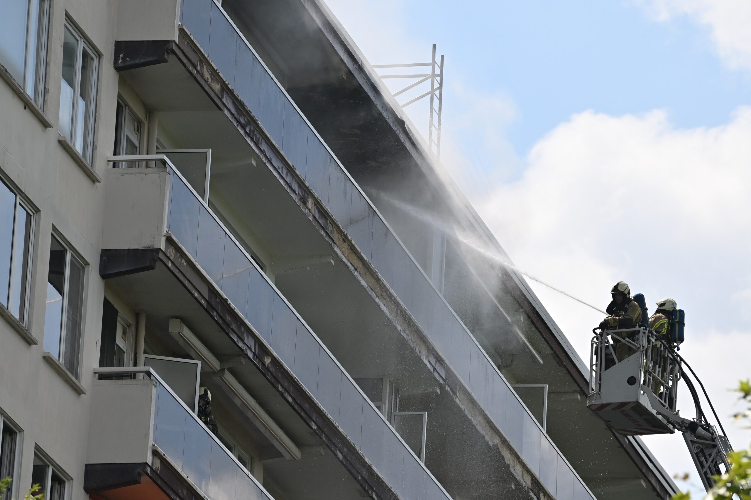 Mai multe persoane au murit într-un incendiu la un bloc din Anvers