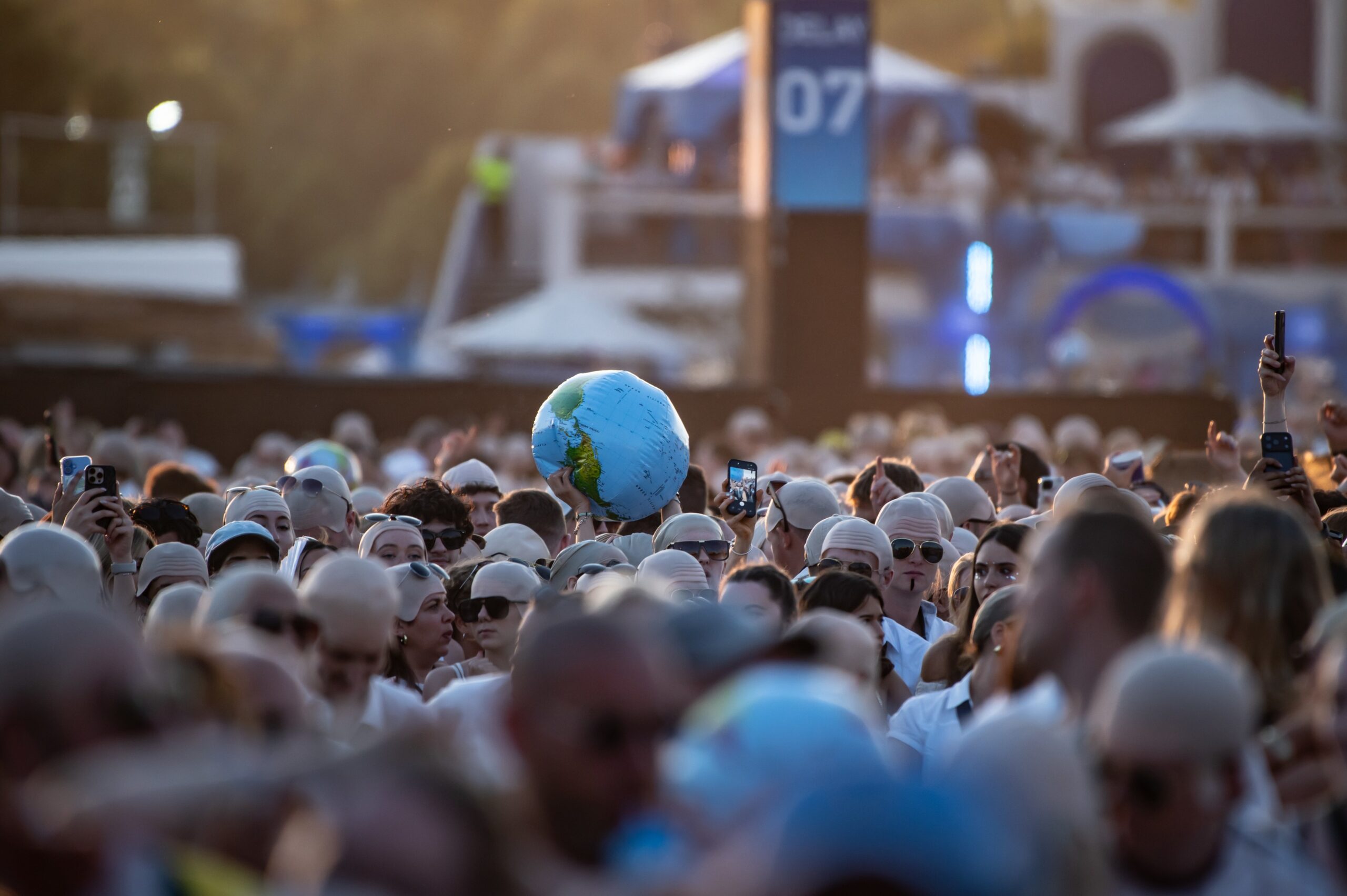 Peste 22.000 de fani ai lui Pitbull au intrat în Cartea Recordurilor la un concert din Londra
