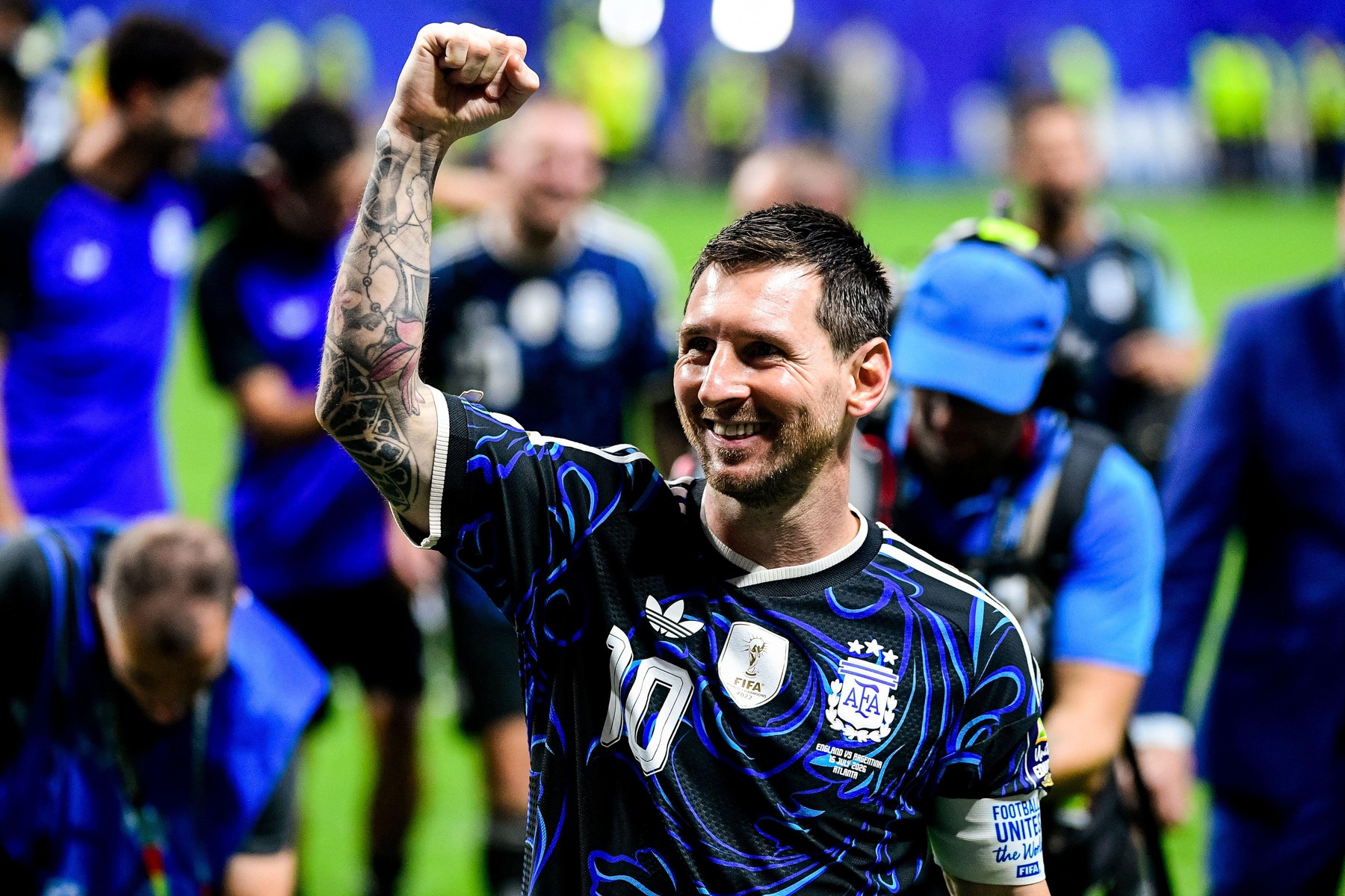 Acum 19 ani, Messi era fotografiat ținând în brațe un bebeluș – Duminică, Lamine Yamal îi va fi adversar în finala Cupei Mondiale