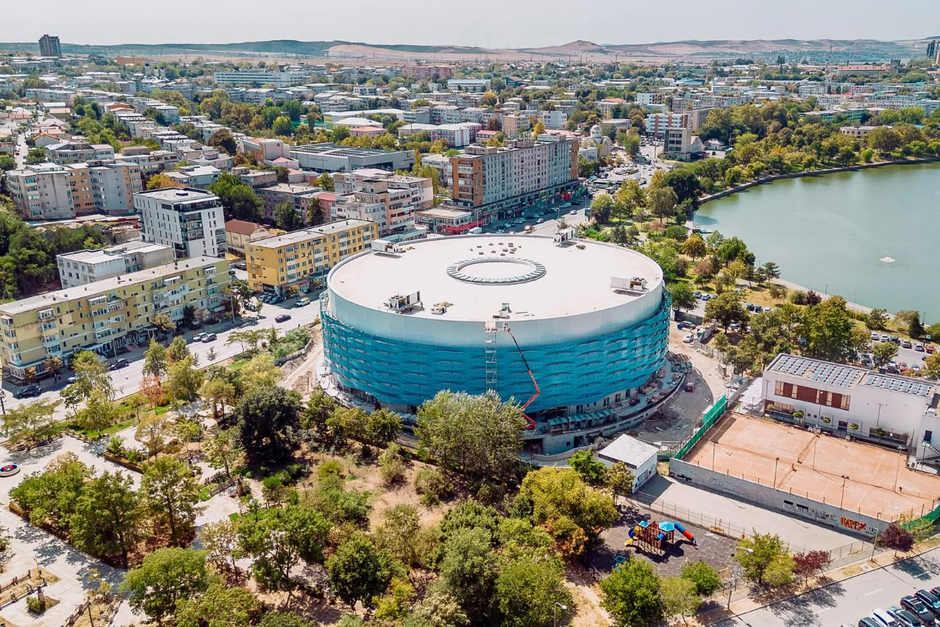 Sală polivalentă ultramodernă de aproape 5.000 de locuri va fi inaugurată în Tulcea / Portugalia – Olanda, la baschet feminin, e meciul de deschidere