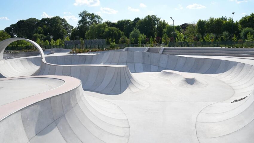 Noul Skate Park din Craiova, pregătit pentru deschidere / Acces gratuit, dar numai pentru persoanele de peste 12 ani / Investiție de 2,4 milioane de euro 