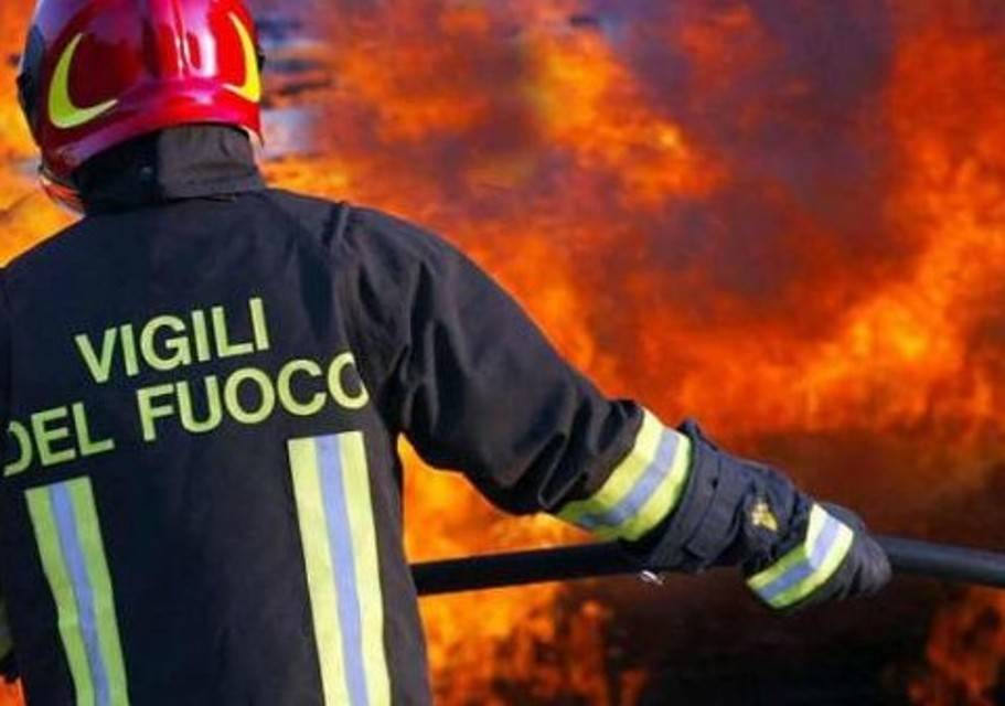 Un ucrainean a dat foc casei unui român, în Italia / Bărbatul stătea în chirie la român și s-au certat pentru o datorie de 30 de euro
