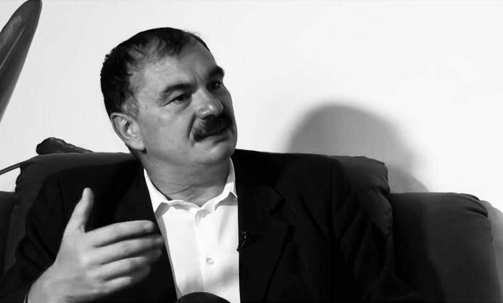 Mircea Miclea: Boilere sau avioane?