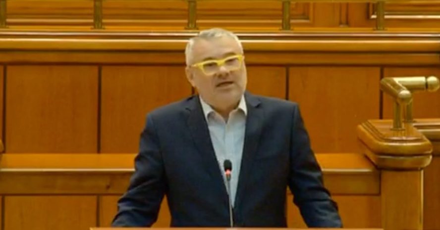Liberalul Gigel Știrbu îi cere lui Cătălin Drulă „să se retragă imediat” din alegerile pentru Primăria București / Altfel, Capitala va intra ”pe mâna clanurilor sau pe mâna extremiștilor”