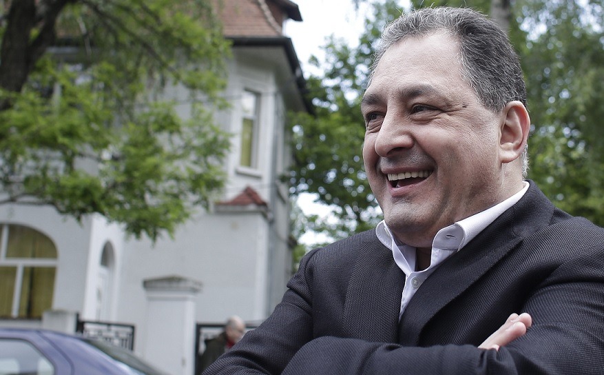 Marian Vanghelie, fostul primar de la Sectorul 5, acuzat de o femeie că a urmărit-o pe mai multe străzi din Capitală, ar fi înjurat-o și amenințat-o cu moartea / Vanghelie susține că el ar fi fost urmărit de femeie