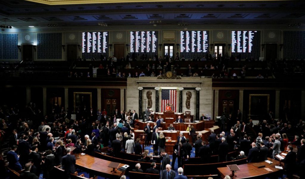 Republicani și democrați din Camera Reprezentanților vor să forțeze un vot privind sancțiuni împotriva Rusiei / Senator republican, despre “planul de pace” al lui Trump: “Are probleme reale, sunt foarte sceptic că va duce la pace. Ucraina nu ar trebui forțată să cedeze teritorii”