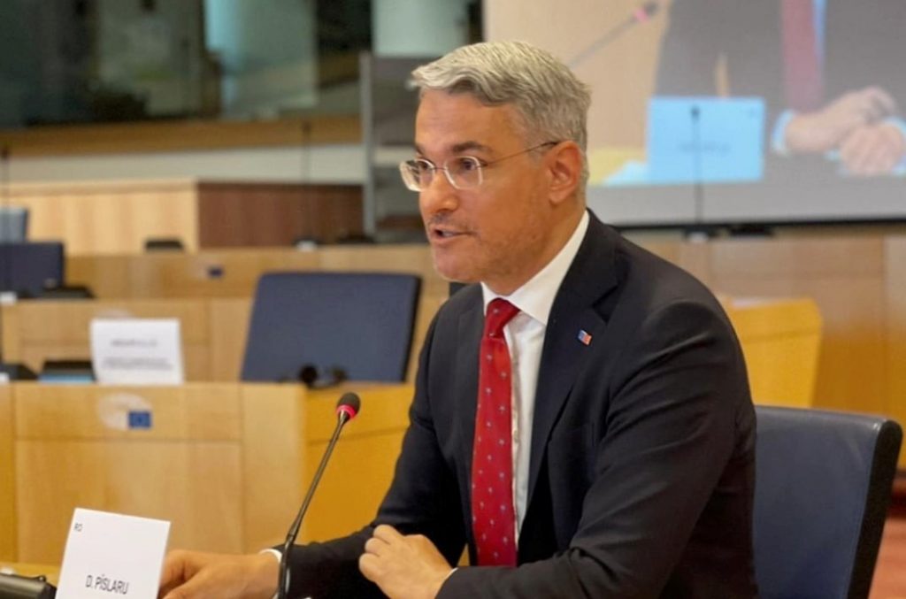 Dragoş Pîslaru, după ce Comisia Europeană a anunţat că nu suspendă fondurile europene pentru România: Suntem în continuare sub monitorizare