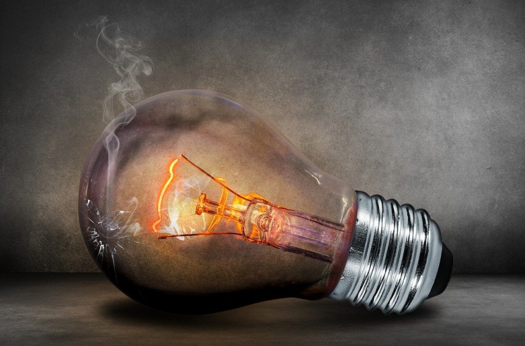 Austria îşi va folosi participaţiile în companiile energetice pentru a reduce preţurile la electricitate pentru populație