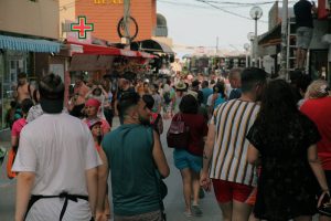 costinesti litoral turisti