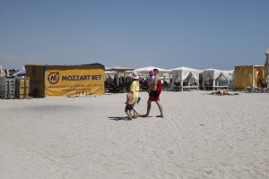 vama veche litoral romanesc sezon estival turisti turism statiuni romanesti (30)