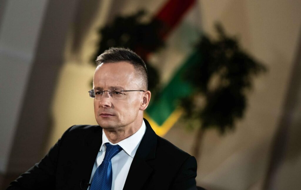 Ungaria este interesată să importe gaze din zăcământul Neptun Deep, din Marea Neagră, anunță ministrul ungar de Externe / Ce spune despre interesul MOL pentru Lukoil