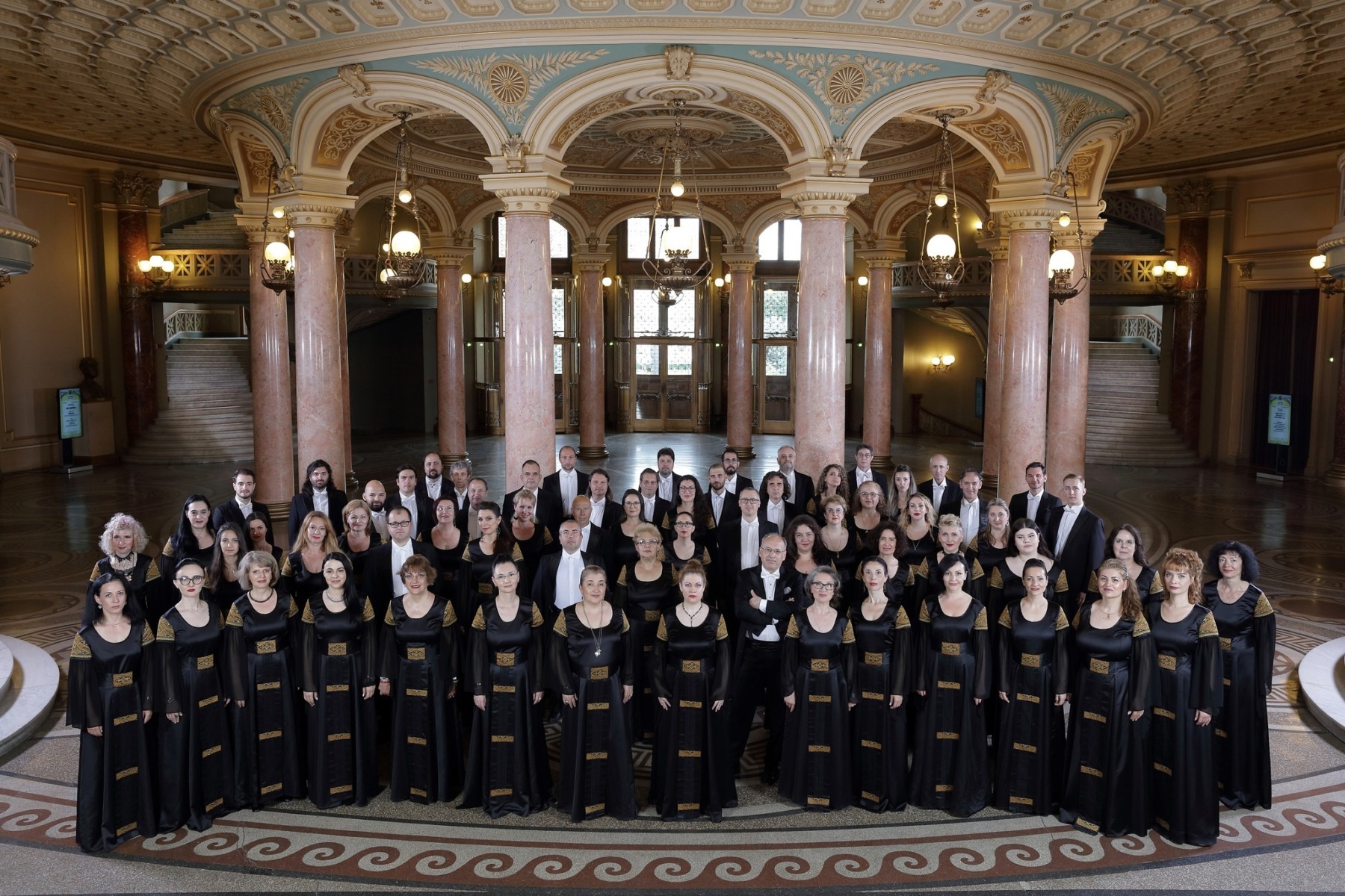 Filarmonica „George Enescu” pune în vânzare biletele pentru concertele şi recitalurile din noua stagiune