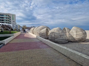 statiunea mamaia aprilie 2023 sezon estival turism turisti