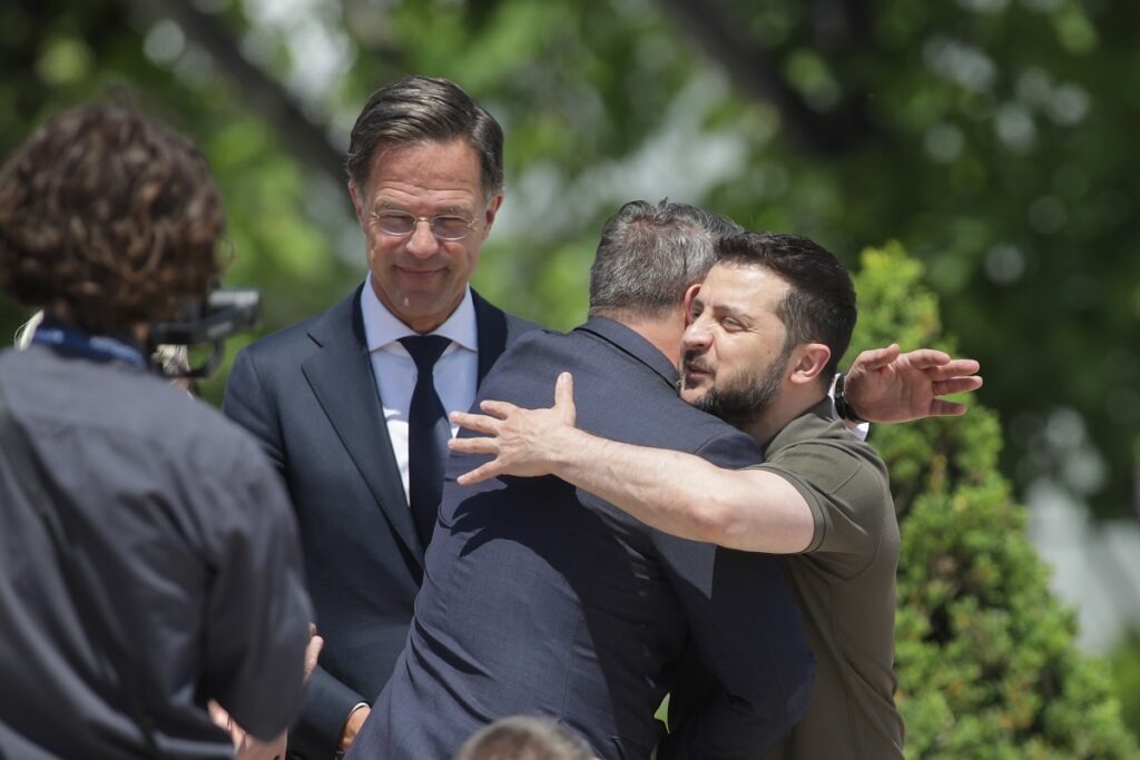 Mark Rutte exclude veto-ul Rusiei asupra aderării Ucrainei la NATO / Șeful alianței a avertizat, de asemenea, că amenințarea pe care Moscova o reprezintă pentru Europa va dura mult mai mult decât orice acord de pace încheiat cu Kievul