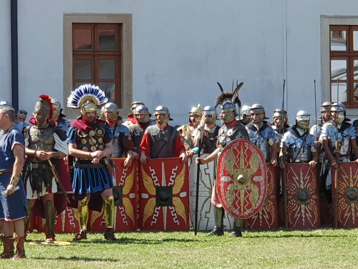 festival alba iulia, cetatea Alba Carolina, daci, romani, medieval, cavaleri, romani