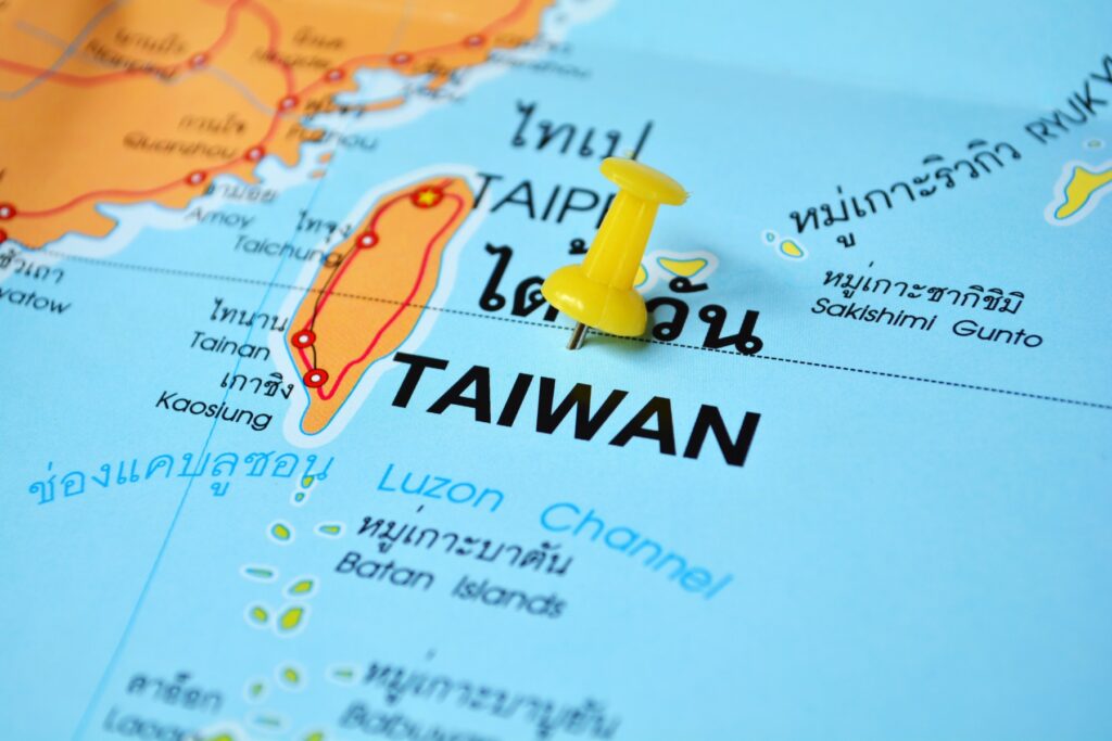 Japonia va plăti un „preţ dureros” dacă întrece măsura în privinţa Taiwanului, ameninţă China