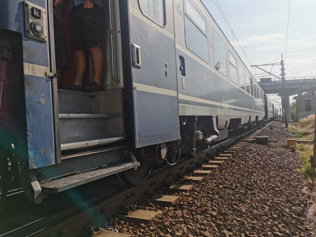 tren bucuresti - constanta, tren blocat