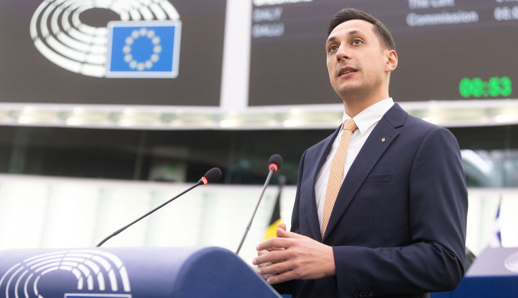 Vlad Gheorghe anunță excluderea din Partidul DREPT a cinci dintre cei ...