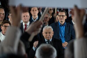 Mateusz Morawiecki Jaroslaw Kaczynski alegeri polonia PiS lege si justitie2