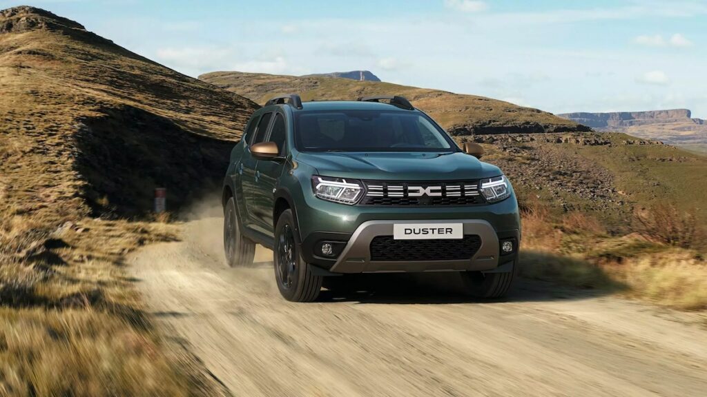 Mașinile produse în România domină vânzările în Europa / Dacia Duster și Ford Puma, în top 5 al vânzărilor de SUV-uri de mici dimensiuni