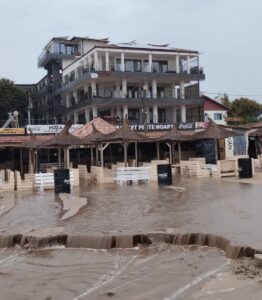 restaurant vama veche inundatii