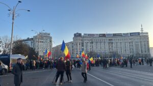 protest piata victoriei calin georgescu stegar dac