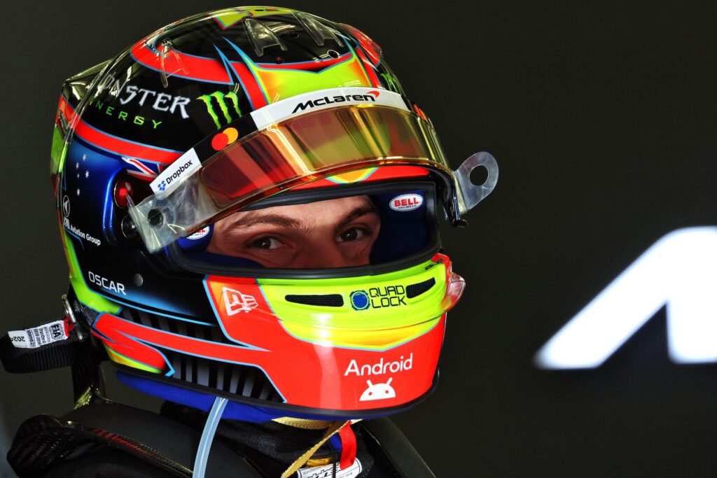 Oscar Piastri, îndemnat „să se trezească” pe finalul incendiar de sezon din F1