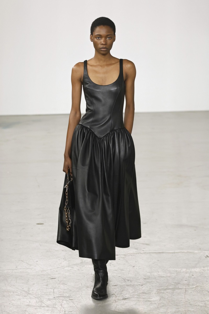 gabriela hearst, paris fashion week 