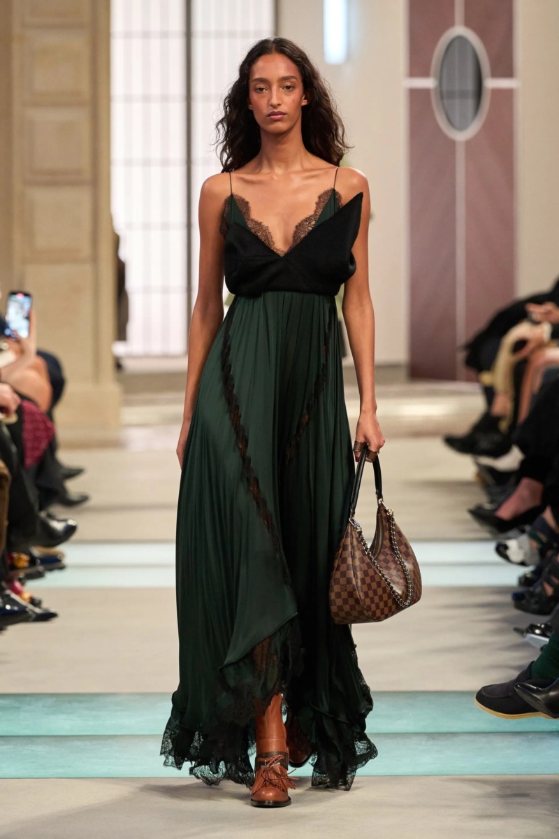 louis vuitton paris fashion week 