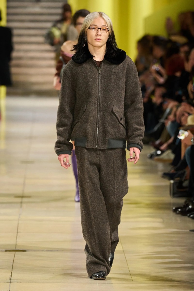 miu miu paris fashion week 2025 