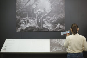 fotografie nevazatori, expozitia world unseen