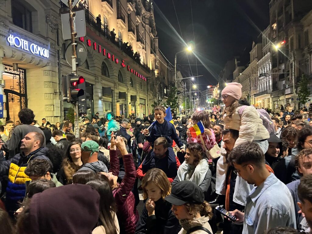 Manifestație pro Nicusor Dan2