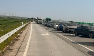 Coadă de mașini pe centura spre vama Giurgiu