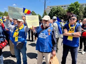 proteste silvicultori sindicate transporturi militare rezerviști militari