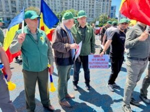 proteste silvicultori sindicate transporturi militare rezerviști militari