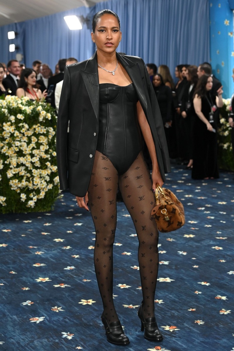 Helen Lasichanh, met gala, fashion, louis vuitton 