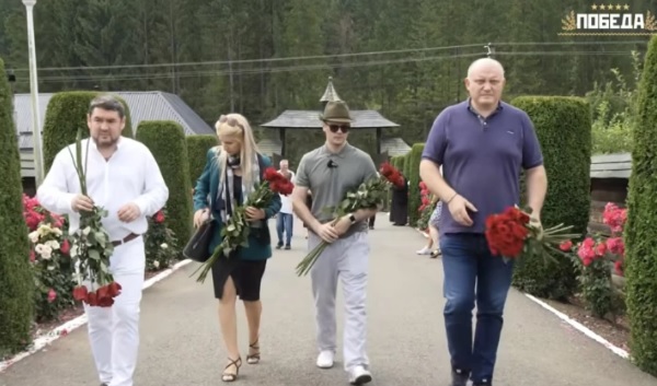 Alexei Lungu (primul din stânga) și Vasile Bolea (primul din dreapta), la Putna, în iulie 2024