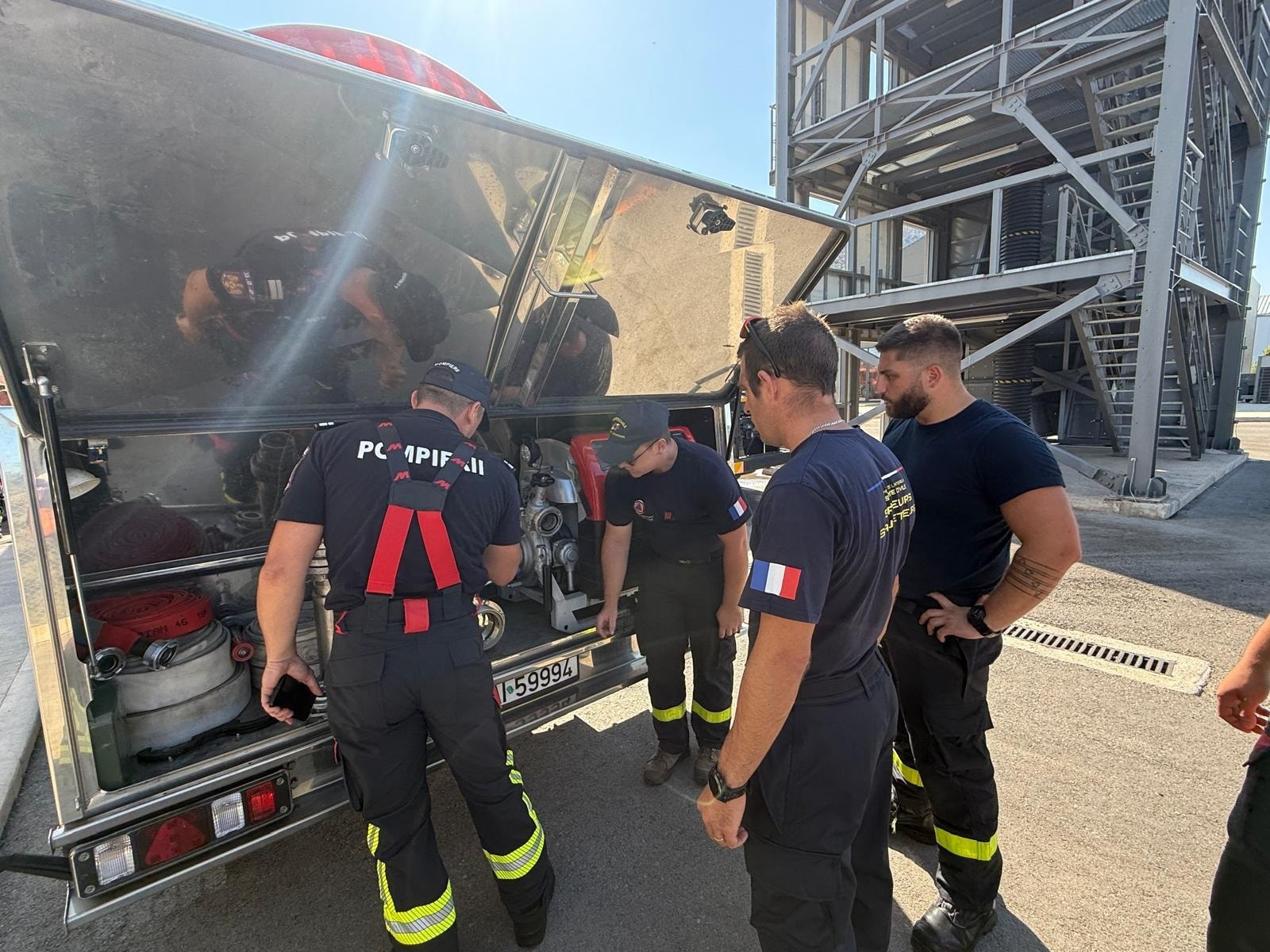 Pompierii români RO GFFF-V încep prima zi operativă în Grecia, alături ...