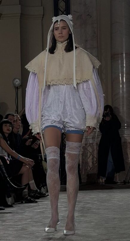 ioana dodoloi mercedes-benz bucharest fashion week 