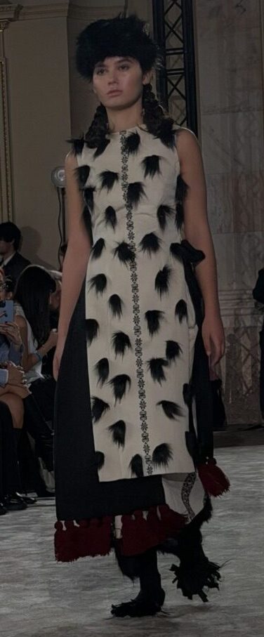 aizme onder mercedes-benz bucharest fashion week 